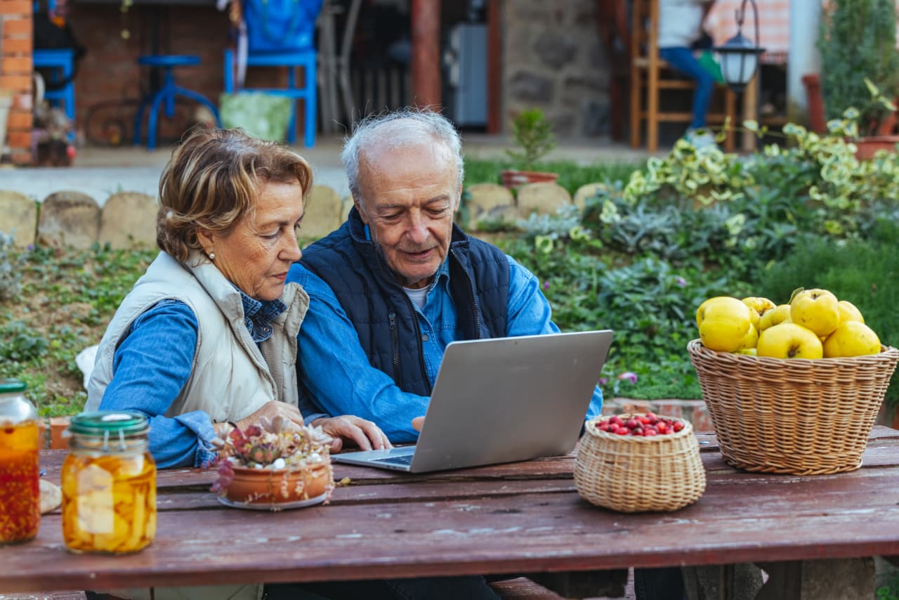 ‘Fancy cars hold no appeal’: My wife and I have a 99% chance of outliving our savings. Why don’t we spend it all? — Washington DC Health news