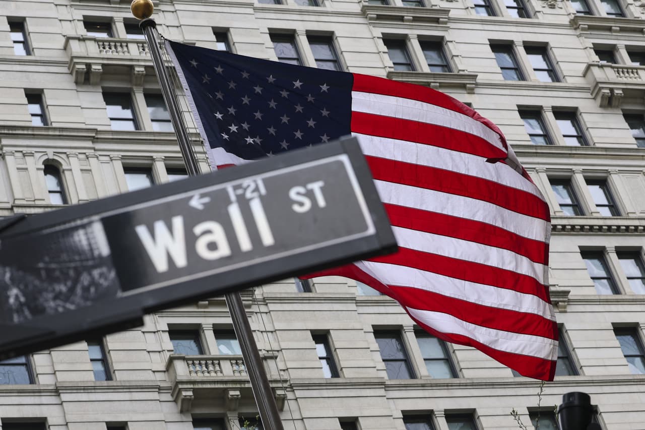 Options traders are betting on a dramatic drop in interest rates — MarketWatch