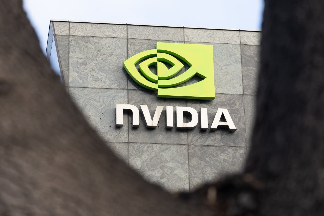 Micron and other chip stocks spring back to life after bruising selloff — MarketWatch, Washington DC Technology news