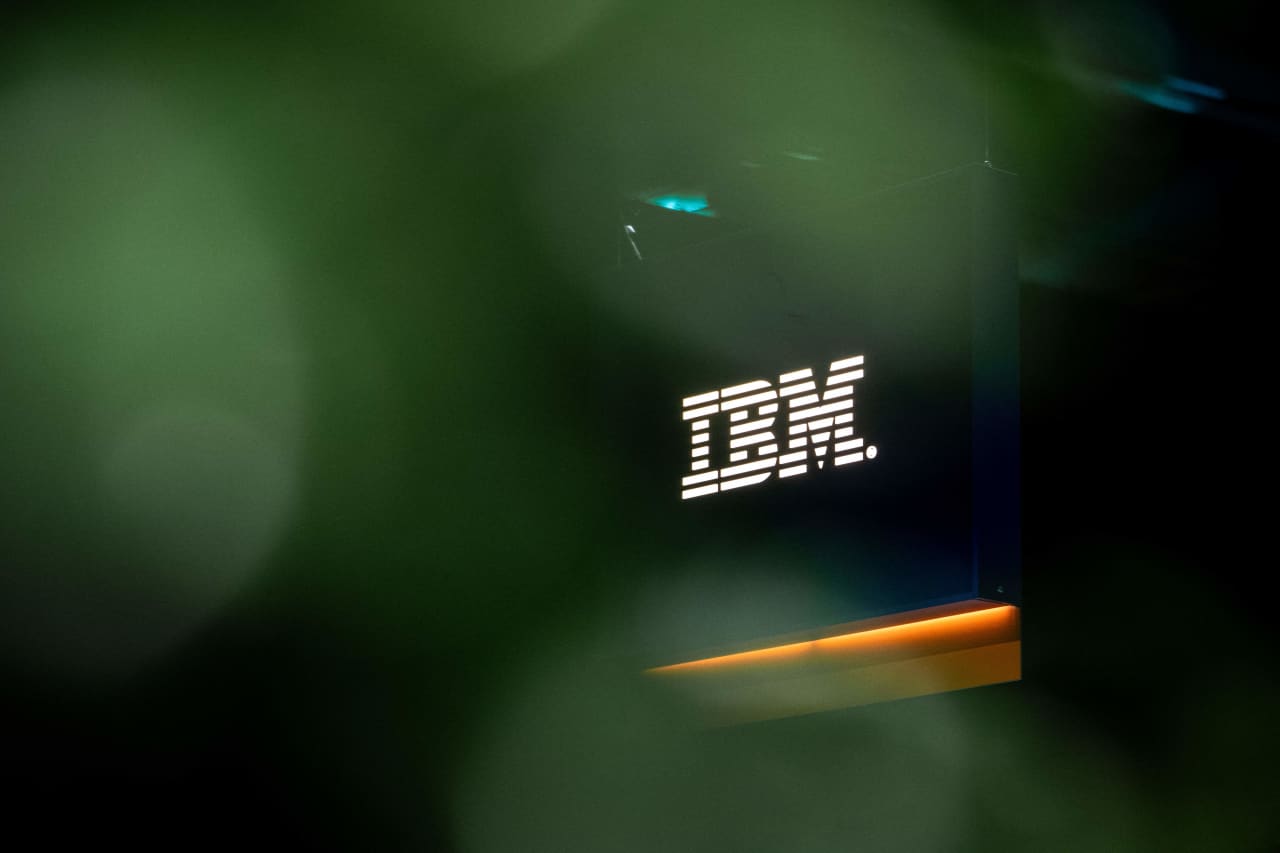 IBM’s stock falls as investors struggle to shake off July earnings miss — MarketWatch, Washington DC Business news